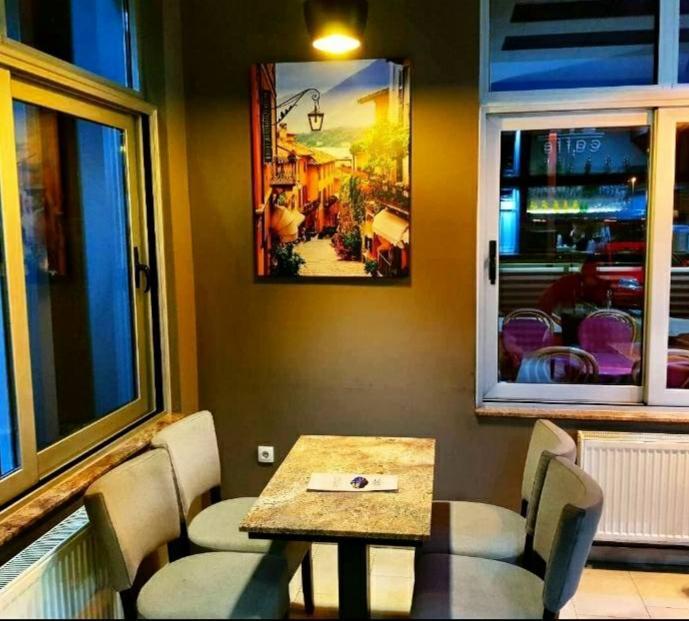 Prenociste Bis Hotel Prijepolje Eksteriør billede